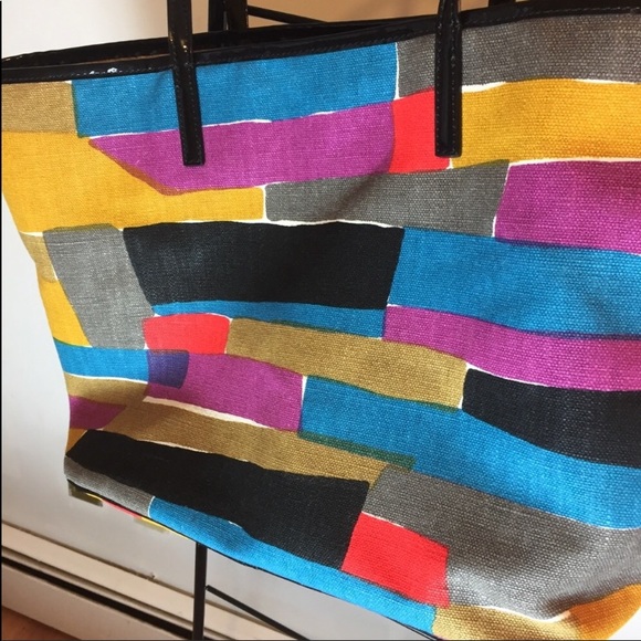 ❌SOLD❌Large Kate Spade Tote Excellent Condition - Picture 4 of 6